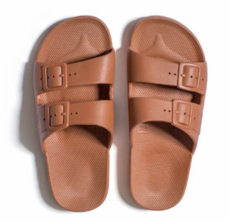 Mama Freedom Moses | Freedom Moses Slippers Toffee